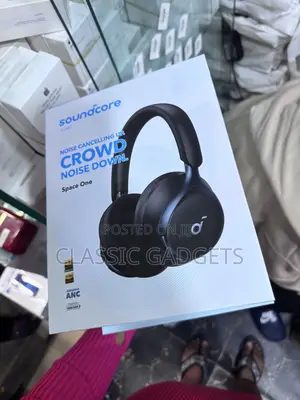 Photo - Soundcore Space One Headphone With Active Noise Canceling