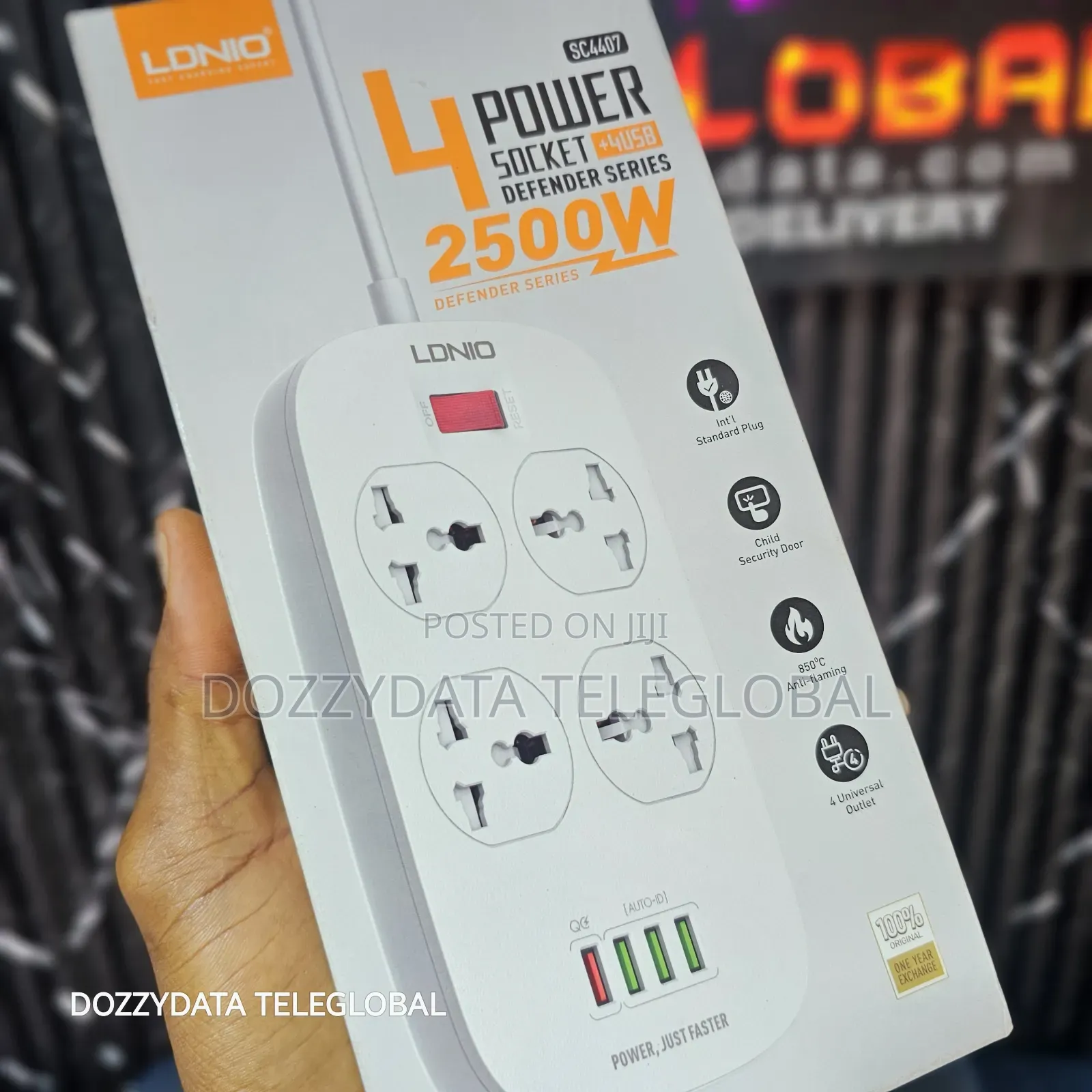 LDNIO SC4407 4 Power Socket And Charger 2500w