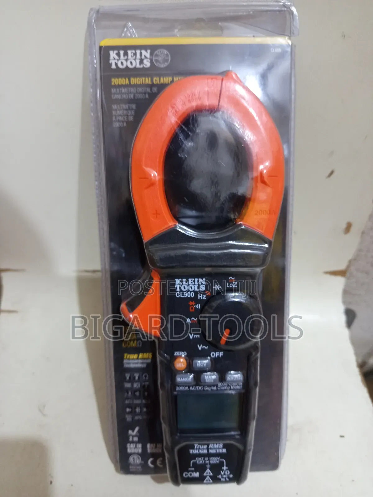 KLEIN TOOLS Digital Clamp Meter Readings (900)