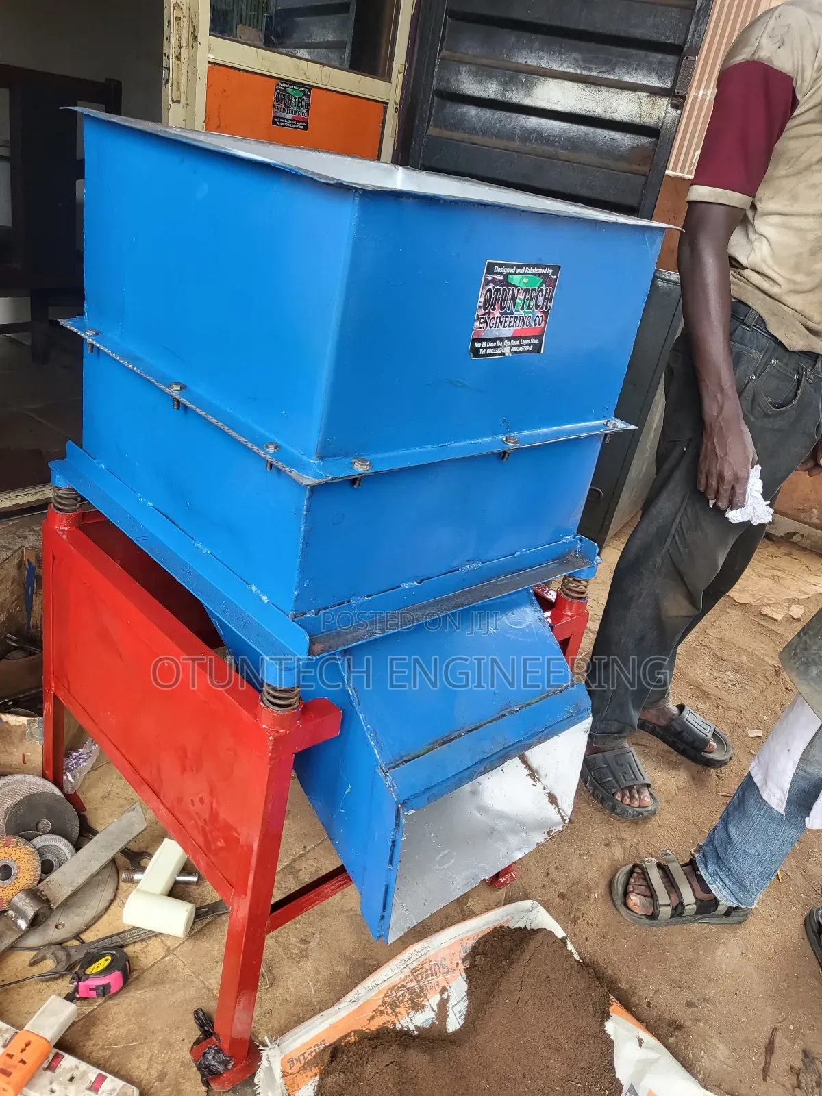 Sieving Machine