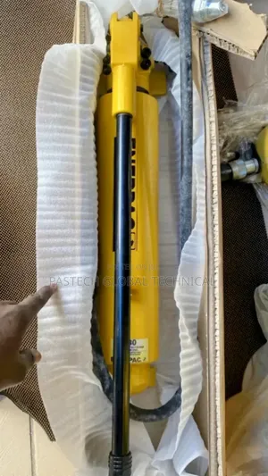 Enerpac Hydraulic Hand Pump P80 Diesel 10,000psi 700 Bar
