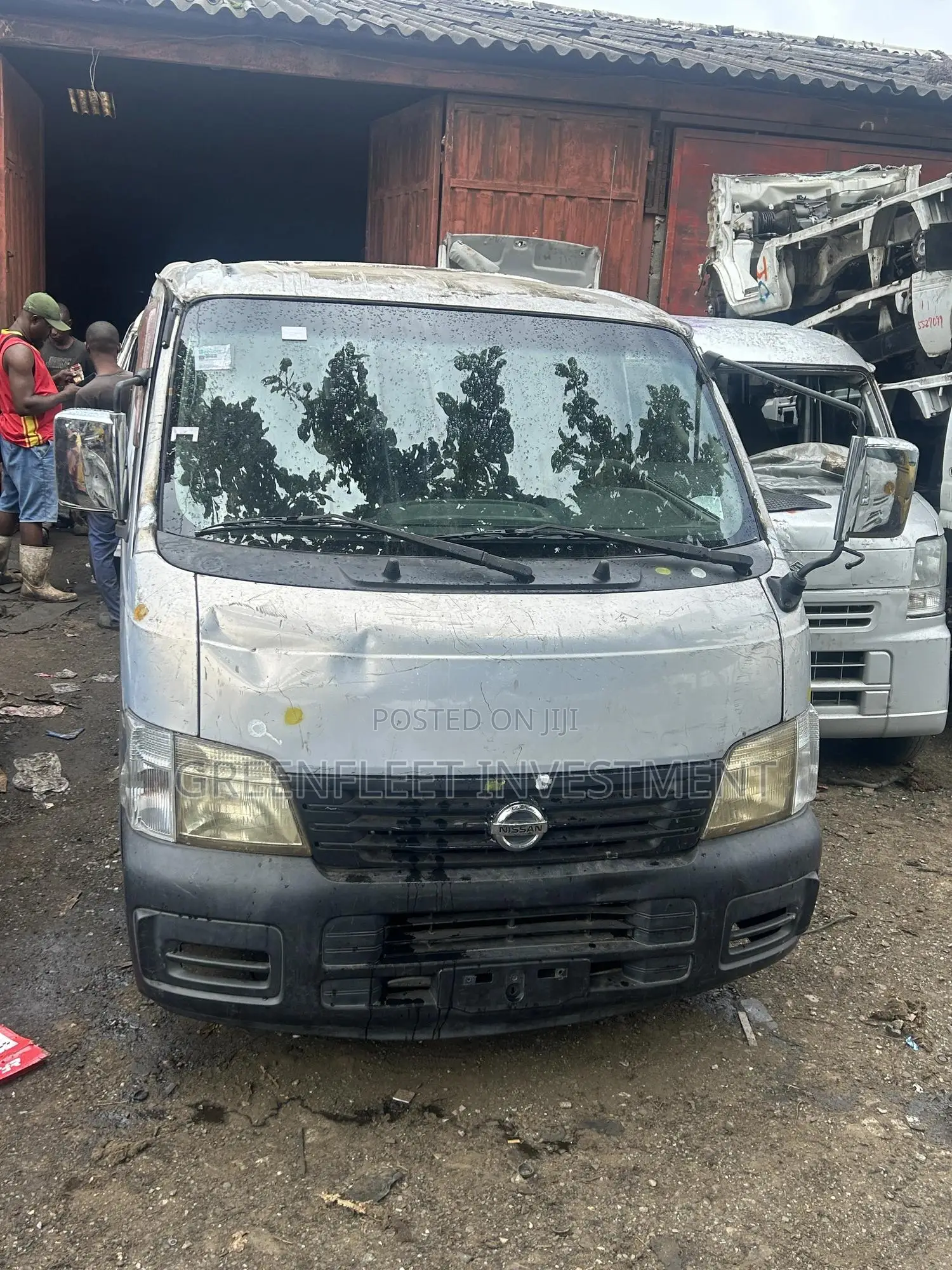 Nissan Caravan (Urvan) 2012 Grey
