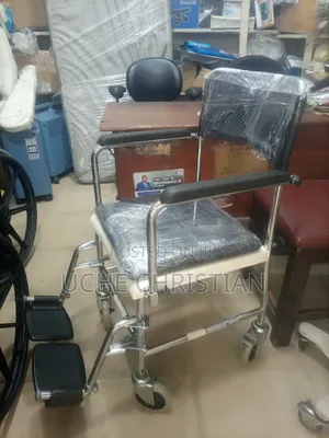 Breezy German Commode Pusher