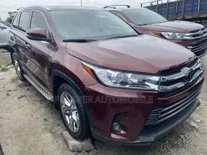 Toyota Highlander 2017 Red