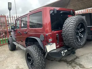 Jeep Wrangler Unlimited Sahara 2012 Red