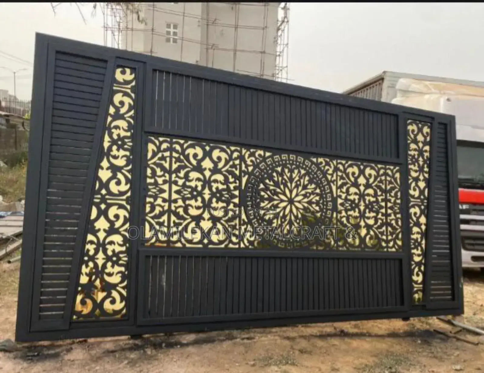 Double Pedestrian Door Sliding/Rolling Gate