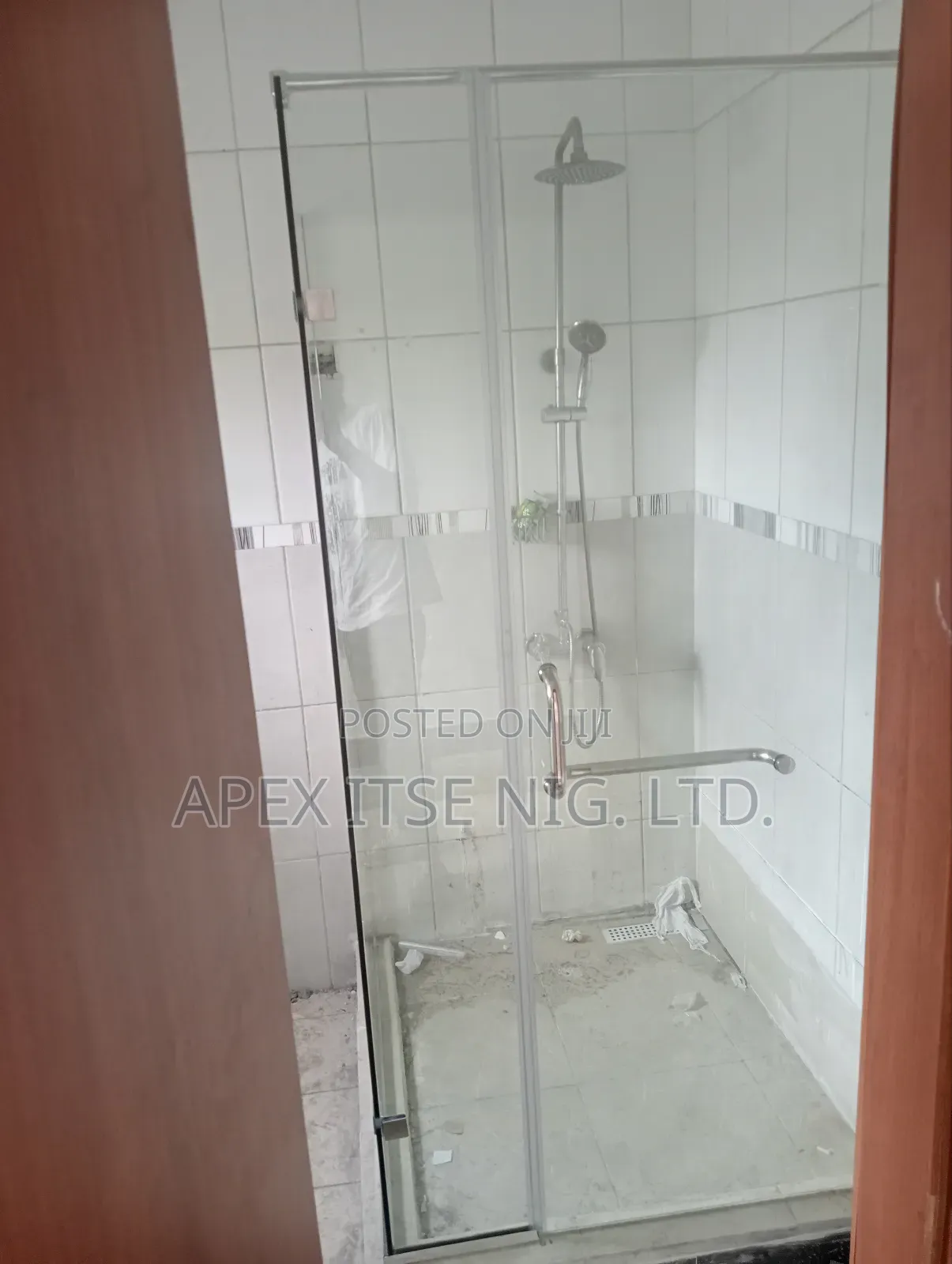 Full Lite Shower Cubicle