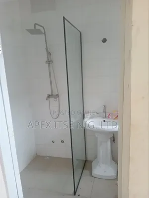 Single Fix Glass for Bathroom