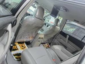Toyota Highlander Limited 2012 Silver
