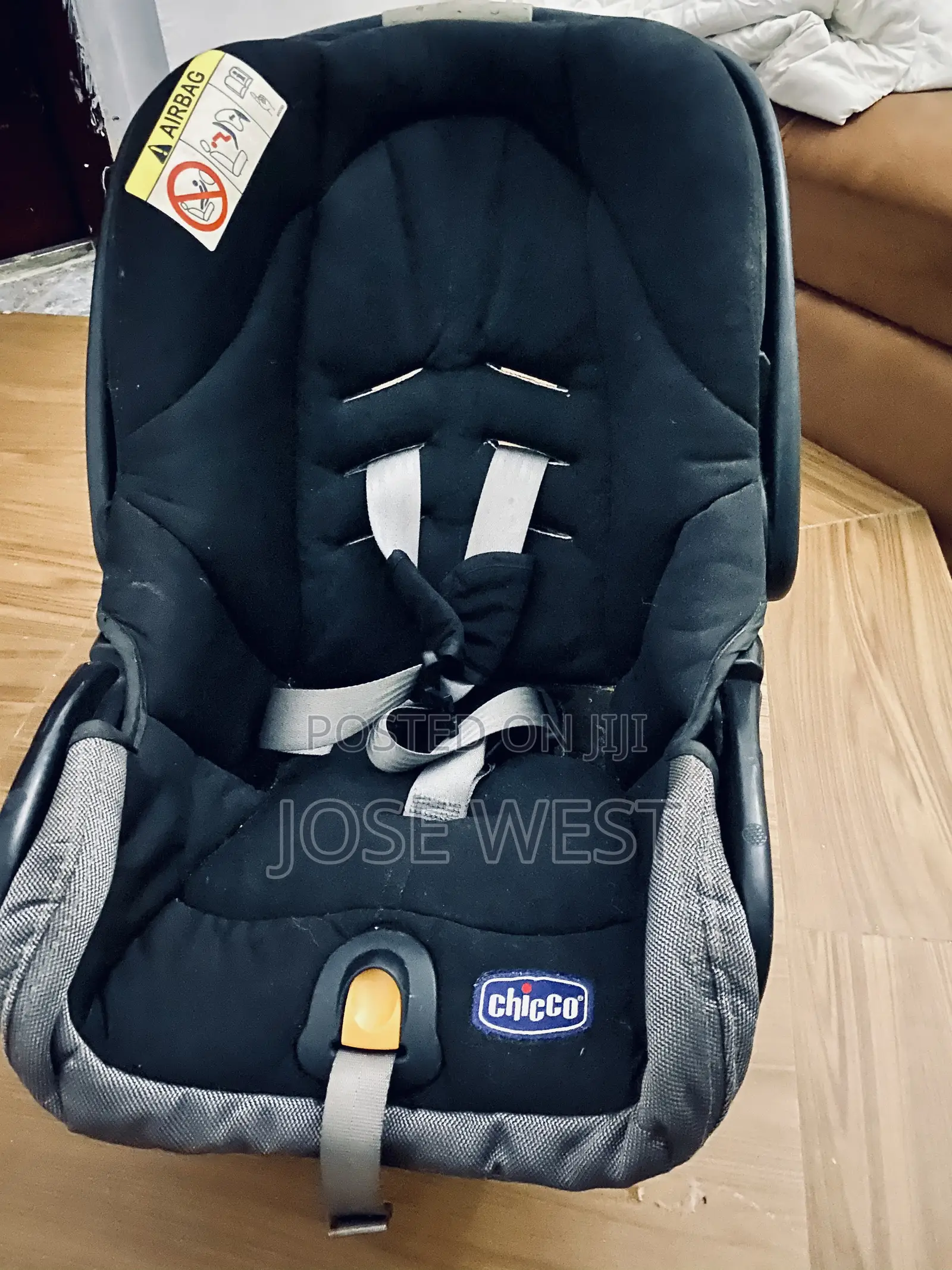 Chicco Baby Car Seat