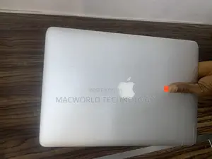 Laptop Apple MacBook Pro 2015 16GB Intel Core I7 SSD 256GB