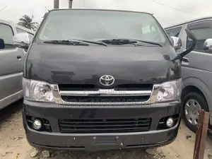 Toyota HiAce 2013 Black