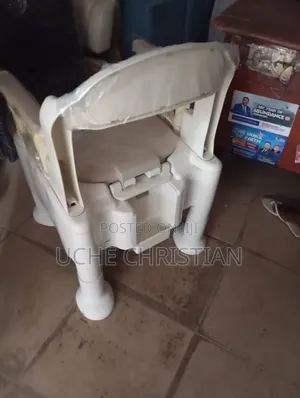 Executive Commode Seat