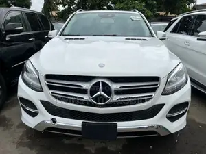 Mercedes-Benz GLE-Class GLE 350d 4MATIC 2017 White