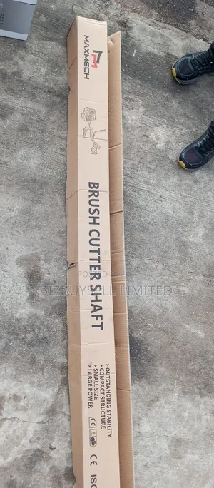 Grass Cutting Machine With Iron Blade.