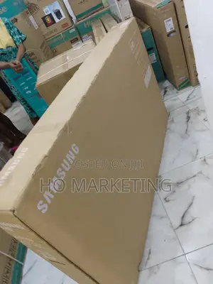 High Quality Samsung 65"Uhd Tv{Ua65au7000u}