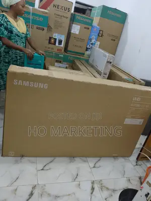 Top Brand New Samsung 65"Uhd Tv{Ua65au7000u}