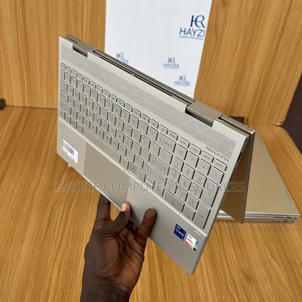 HP Envy x360 Convertible 15-ds0002AU HP ENVY x360 Convertible