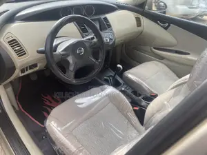 Nissan Almera 2005 Gold