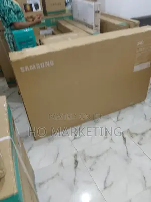 Amazing Samsung 65"Uhd Tv{Ua65au7000u}