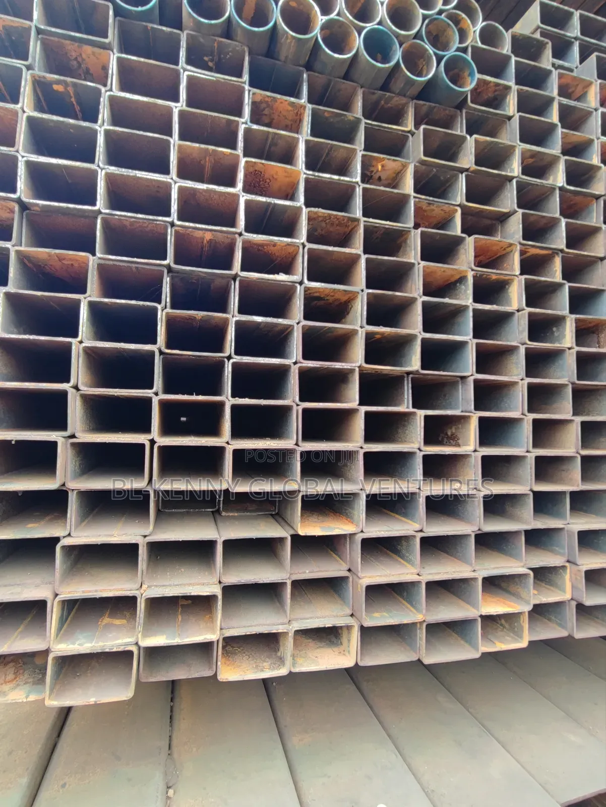 6cm X 4cm X 2mm Rectangular Pipe