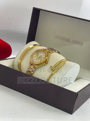 Original Michael Kors Fully Box Gold Chain Watch Is Availabl