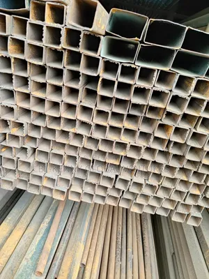 4cm X 4cm X1.5mm Square Pipe
