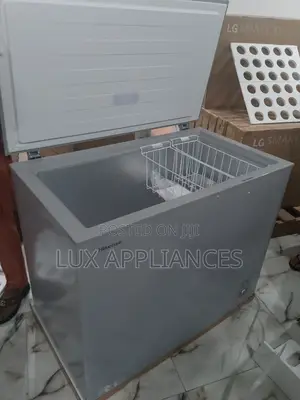 Classic Hisense 250l Chest Freezer