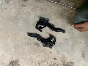 Bonnet Hanger Rx 350 2010 2015
