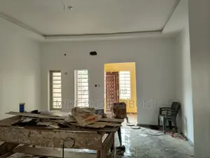 3bdrm Block of Flats in G. R. A Estate, Enugu for rent