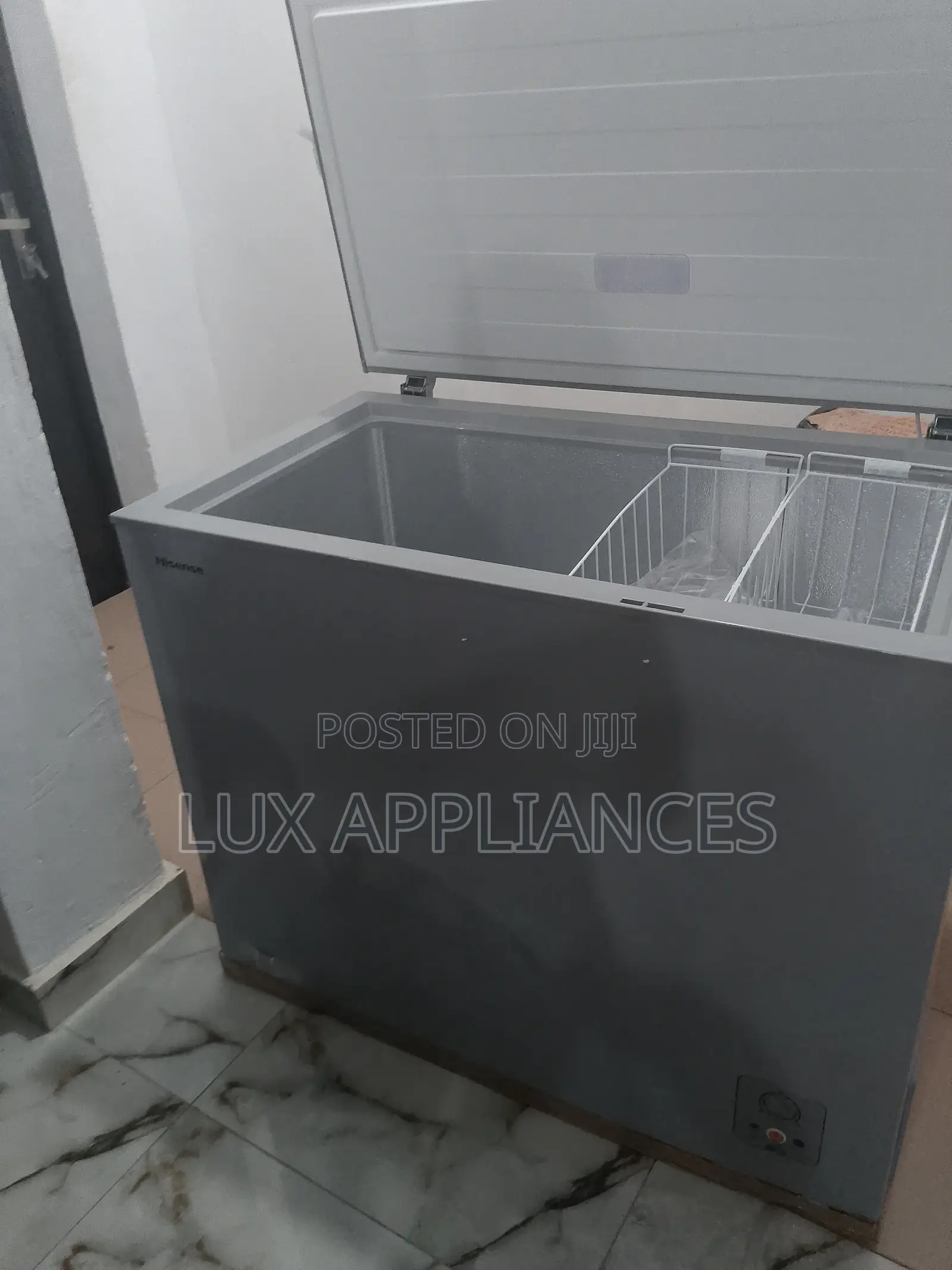 Fast Cooling Hisense Chest Freezer 250l