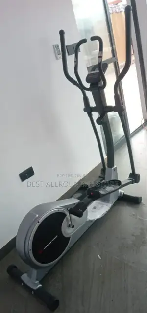 Cross Trainer