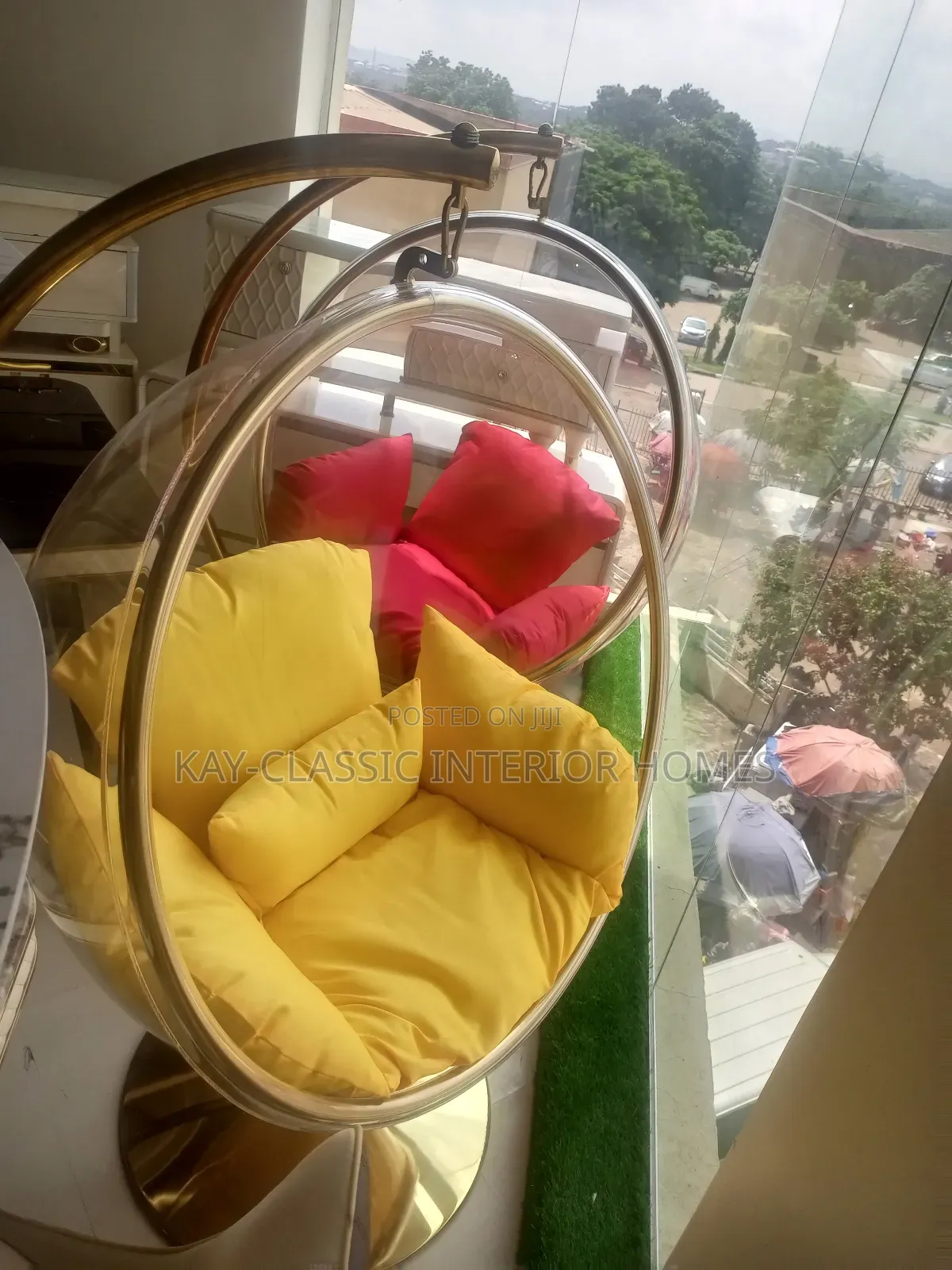 Plastic Swing Bucket With Fabric Cushion