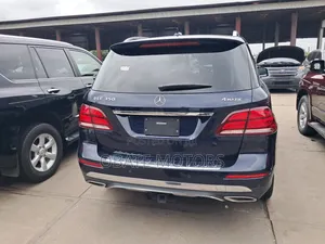 Mercedes-Benz GLE-Class GLE 350 2017 Blue