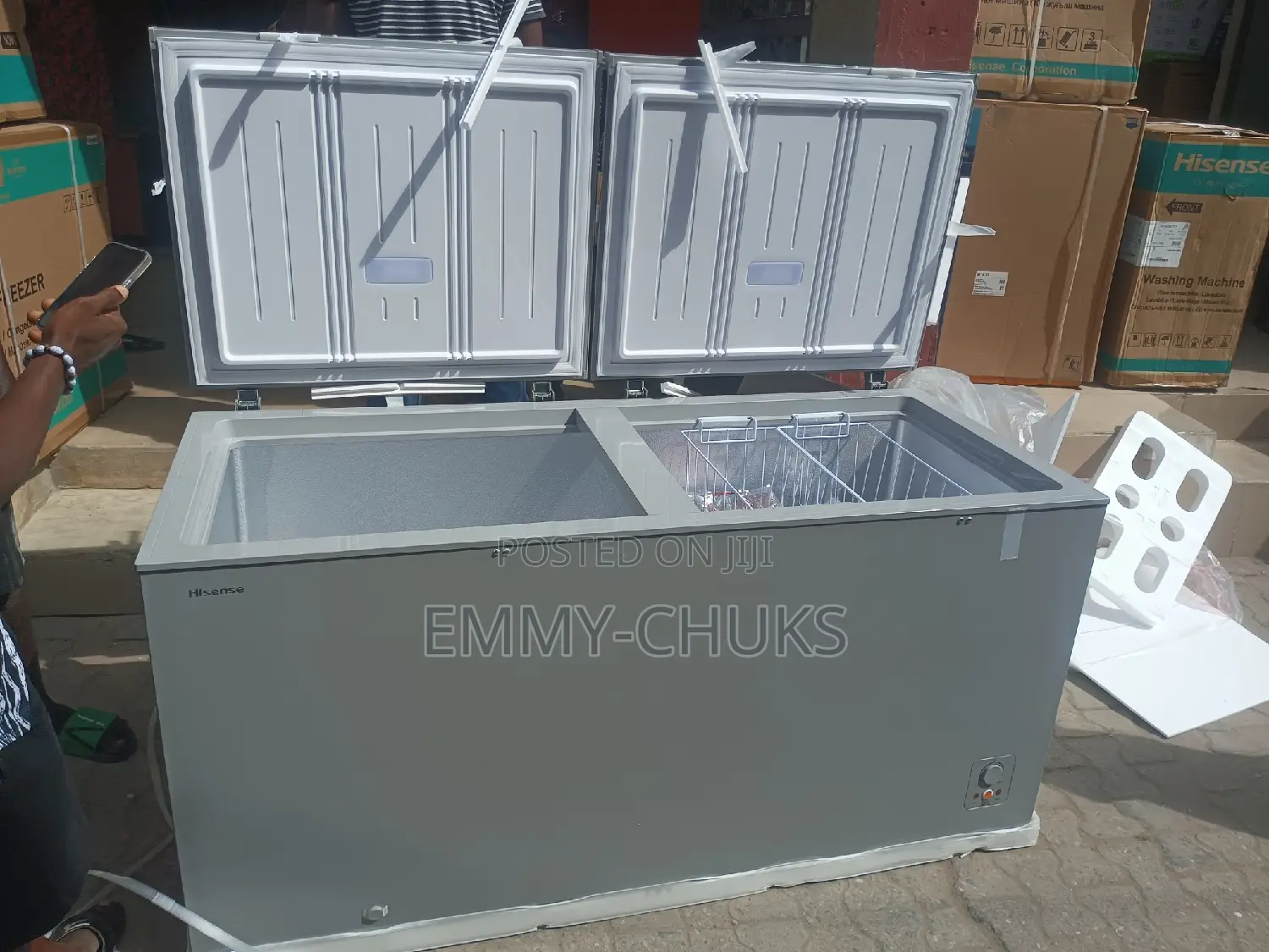 Hisense Fast Deep Freezer 600L
