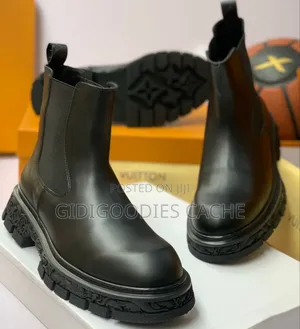 Louis Vuitton Chelsea Boots