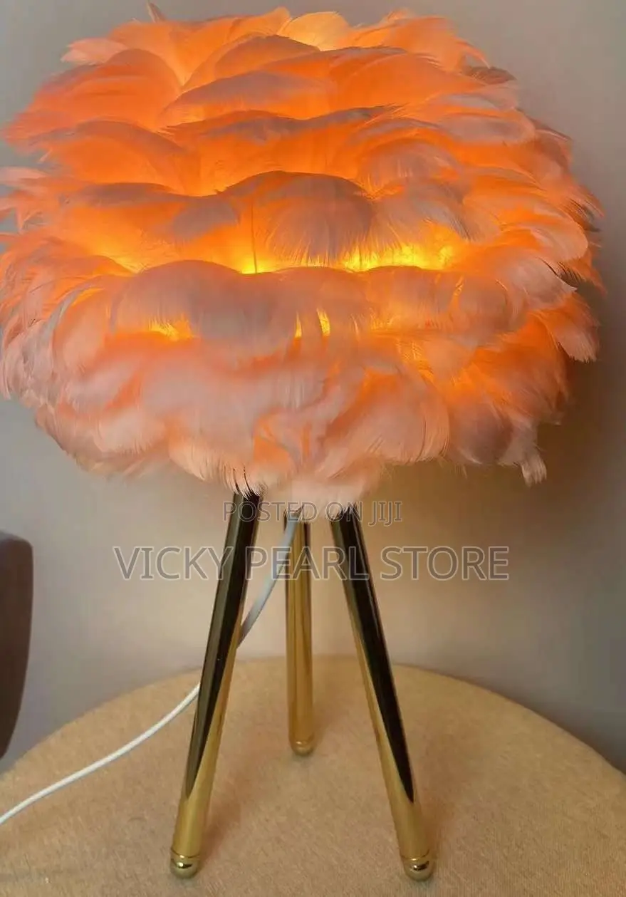 Feather Table Lamp