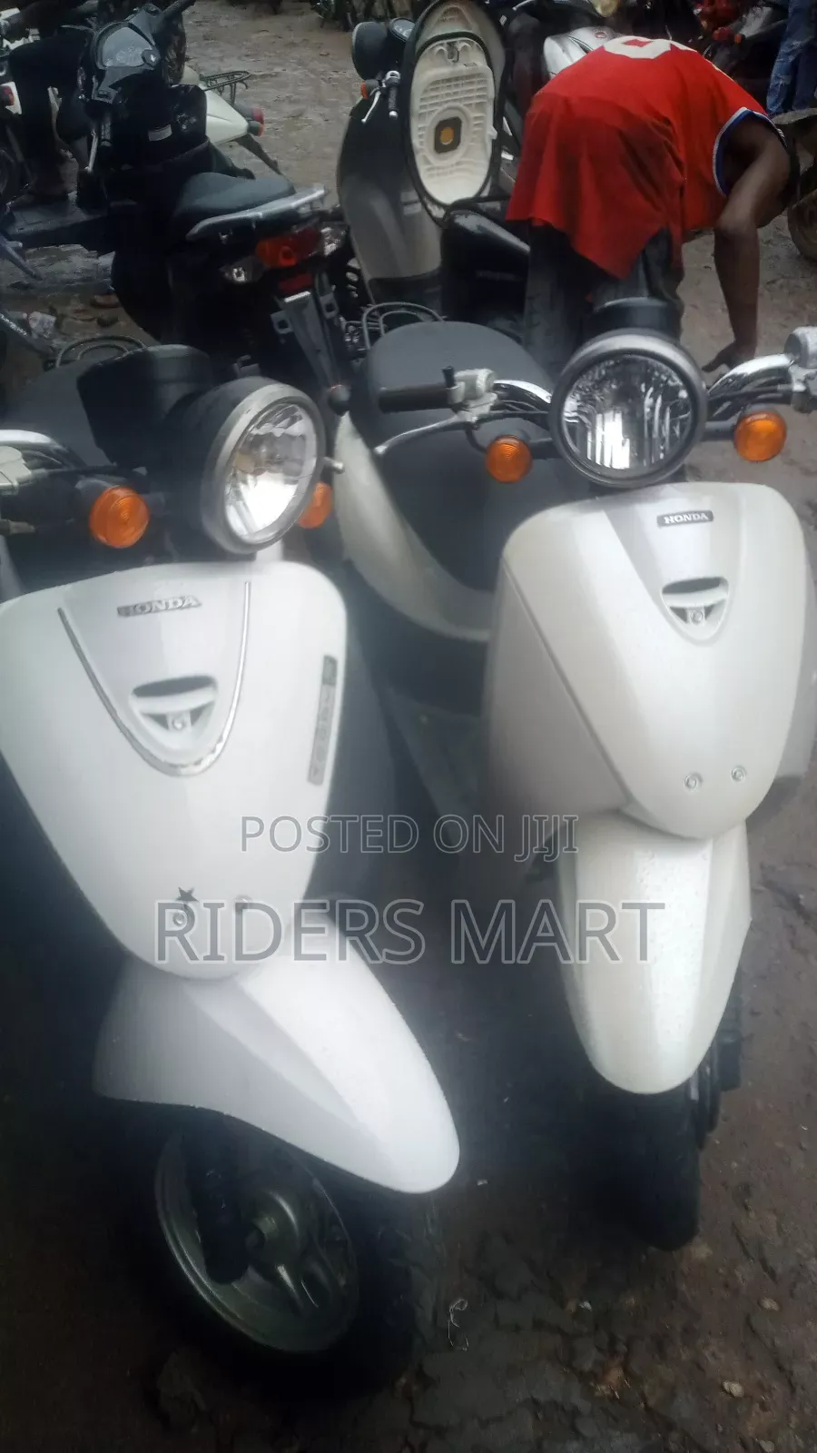 Honda Today 2021 Red