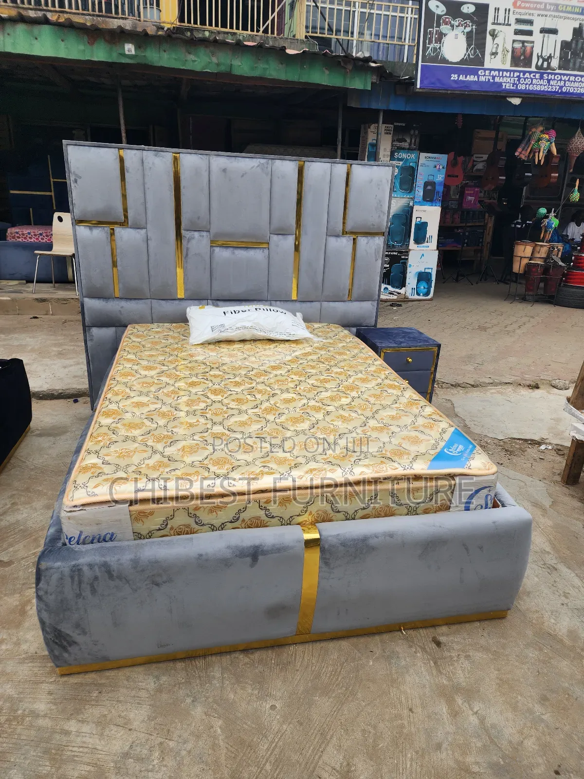 Quality 4.5by6 Upholstery Padded Bed Frame With One Bed Side