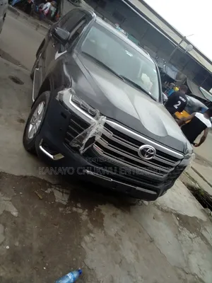 Front View for Toyota Land Cruiser Upgraded