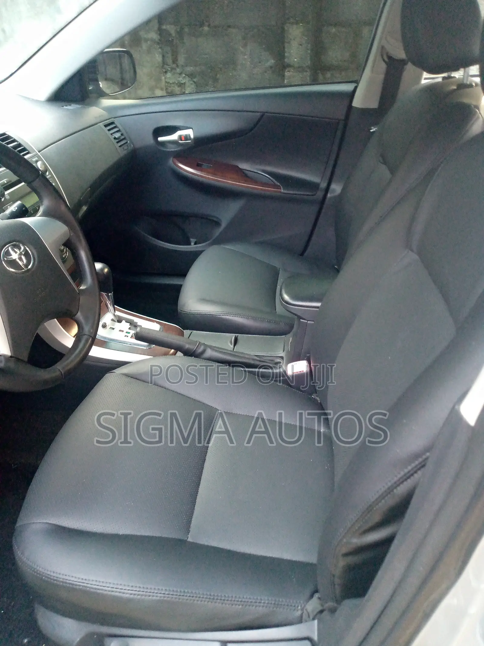 Toyota Corolla 2013 Silver