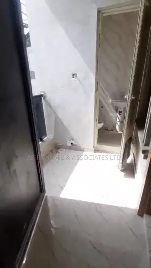 2bdrm Apartment in Divine Estate, Amuwo-Odofin for rent