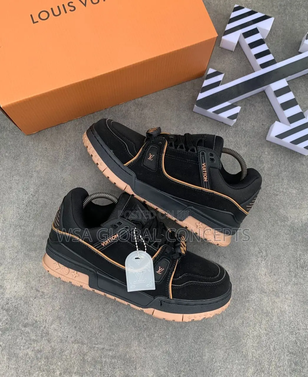 Luios Vuitton Trainer Maxi Black