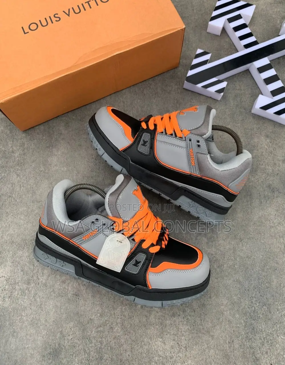 Luios Vuitton Trainer Maxi