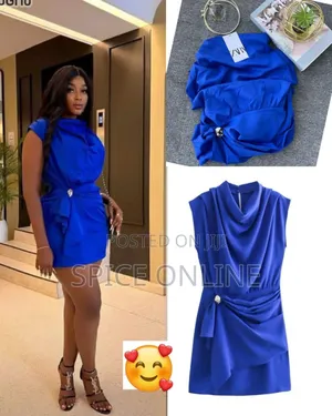 Ultra Vvip: Luxury Blue Short Gown