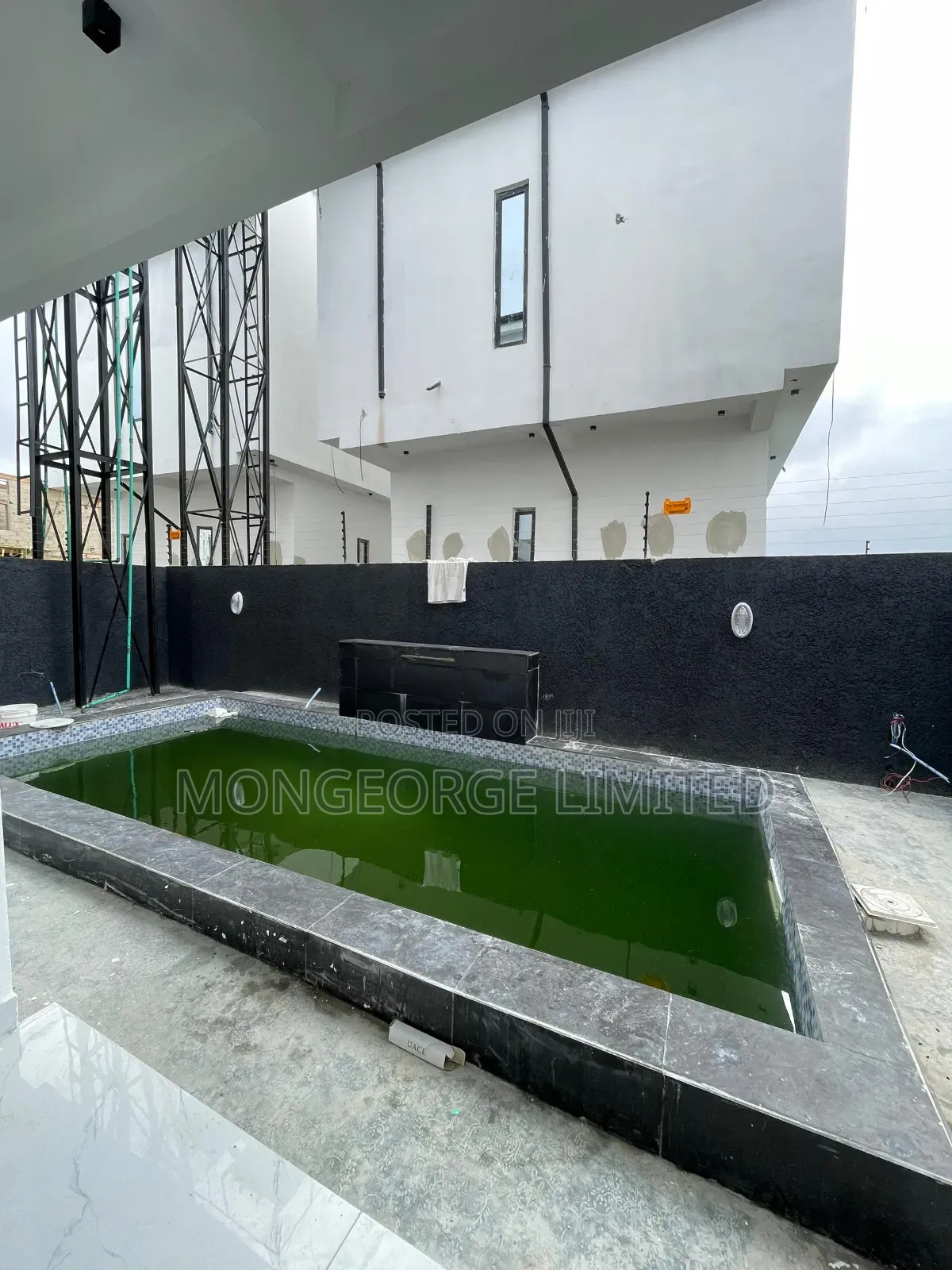 5bdrm Duplex in Ajah for sale