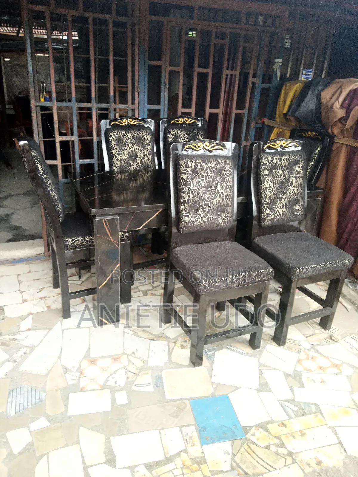 Dining at Affordable Price