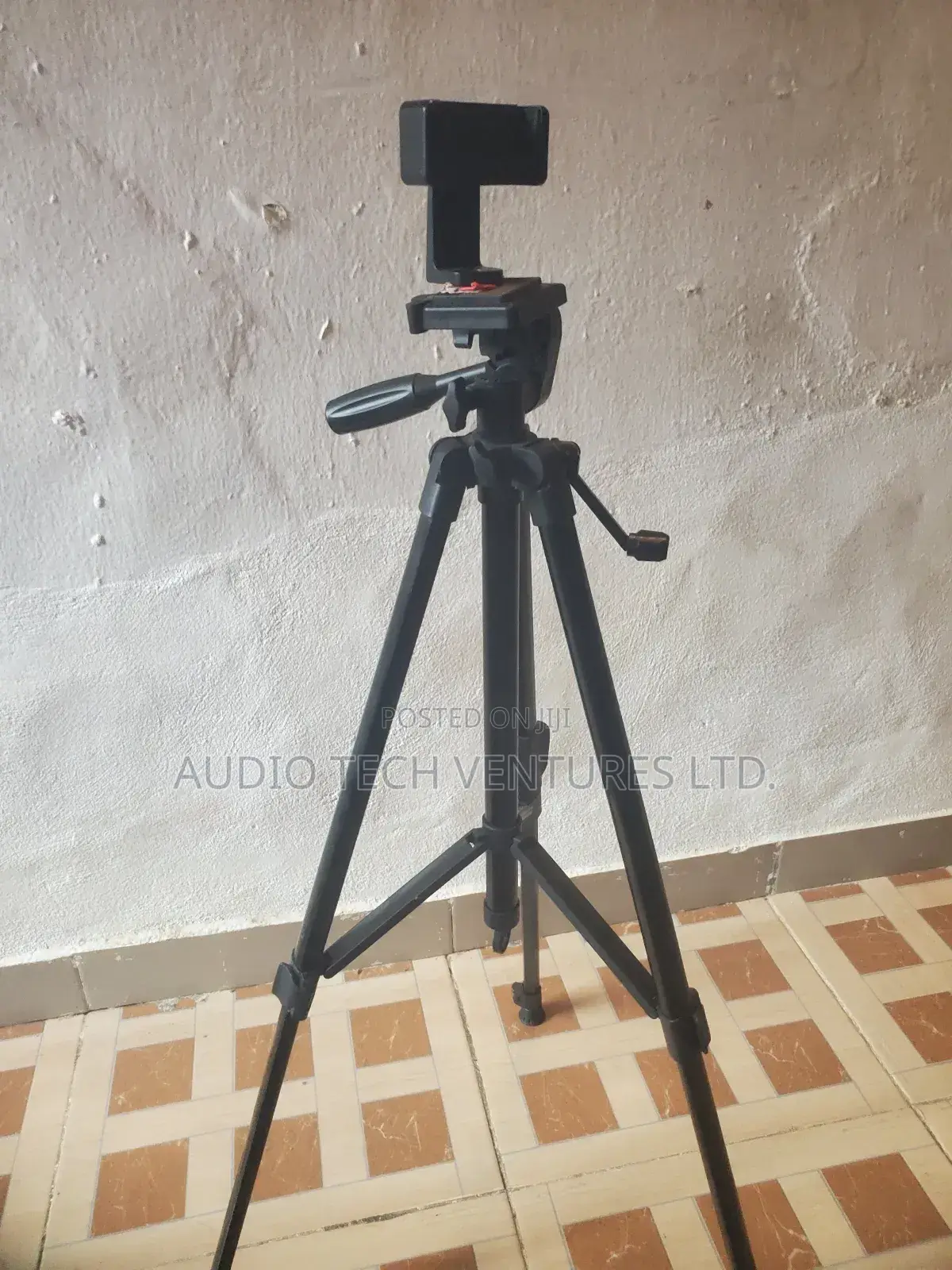 Tripod Stand