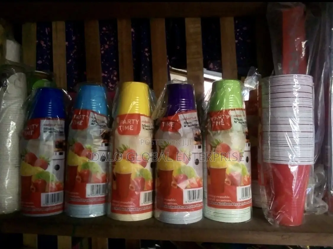 Disposable Cups - (100pcs)