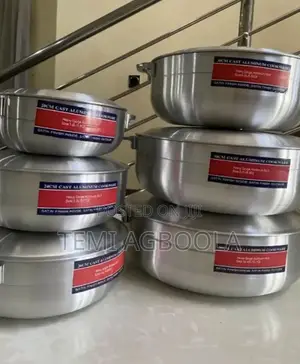 Set of 6 Aluminum Original Pots